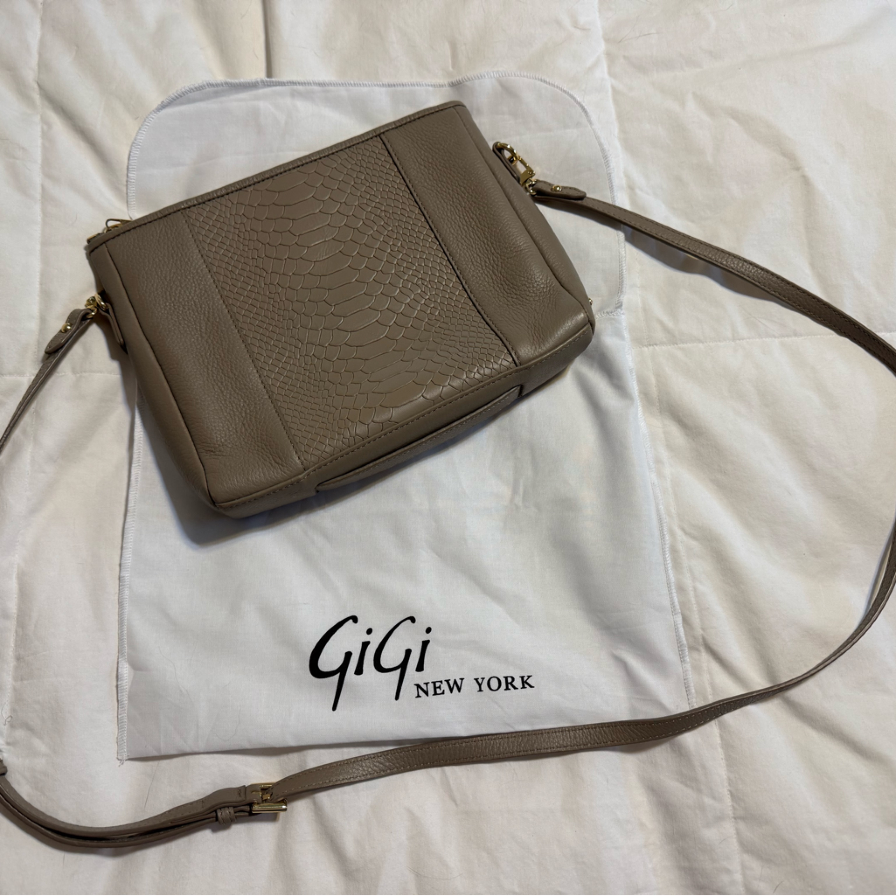 Gigi New York Leather Bag